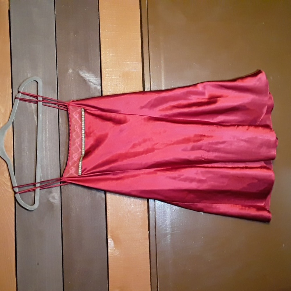 Delicates Large Gorgeous Red & Gold Lingerie